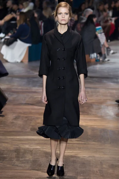 Look 52